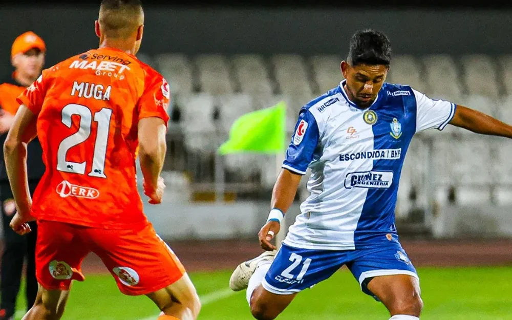 Cobreloa no pudo con Antofagasta y dejó pasar la chance de alcanzar a Wanderers