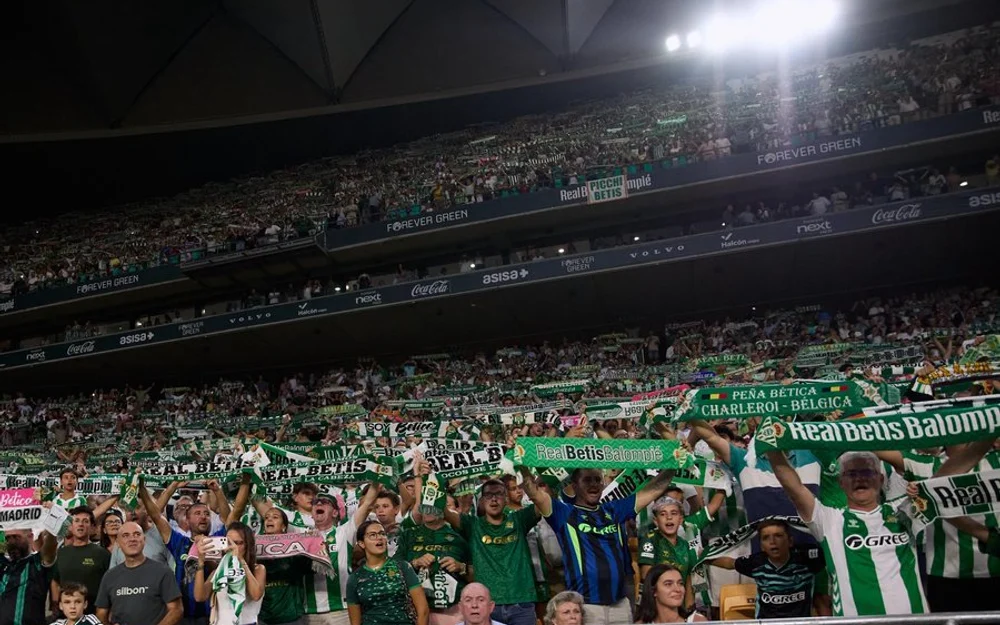 LaLiga denuncia 14 partidos por cánticos ofensivos